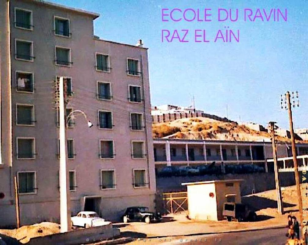 Oran - Raz- el- Ain - Ecole.jpg
